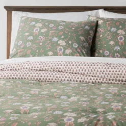 Boho Reversible Printed Comforter & Sham Set Green Floral - Threshold™ 4 Boho Reversible Printed Comforter & Sham Set Green Floral - Threshold™ -Home Furnishing Series Shop GUEST 0f9c84d0 5a70 47f3 b289 ffe81d435ba1