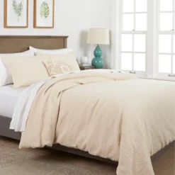 Matelasse Medallion Comforter & Sham Set - Threshold™