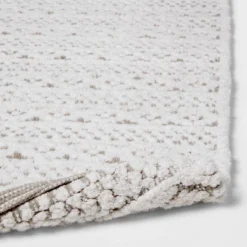 20"x32" Chenille Bath Rug - Threshold™ 2 20"x32" Chenille Bath Rug - Threshold™ -Home Furnishing Series Shop GUEST c691e09c 25dd 47fd 8eaa e0ddd774557a